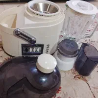 یک عدد ابمیوه گیر سه کاره