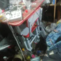 میز تحریر وکامپیوتر