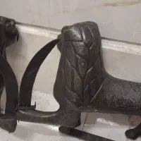 شیر علامت نقره کوب. گوزن|کلکسیون اشیاء عتیقه|کاشان, امیرکبیر|دیوار