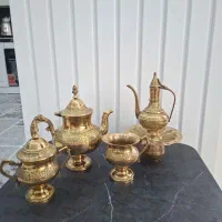 سرویس برنجی قوری و شکر پاش قندان و آفتابه لکن