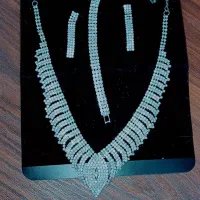 فروش فوری سرویس زیورآلات  فول نگین