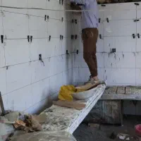 کاشی کاری و سنگ کاری