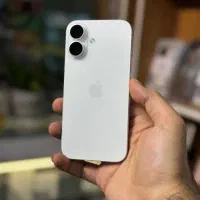 iPhone 16