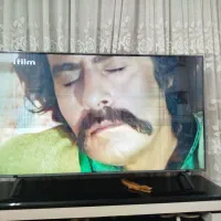 تلویزیون 55 اینچ شکسته کم کار
