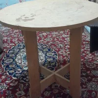 میز خاطره محکم و سالم