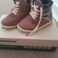 کفش لباس معاوضه هم دارم