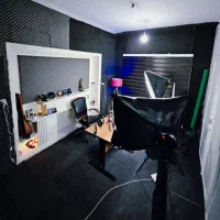 اجاره استودیو پادکست و گویندگی - محدوده انقلاب