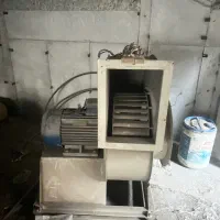 فن سانتریفیوژ یکبار استفاده شدو مقداری آهن درجه یک