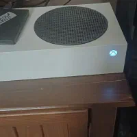 xbox series S 512 همراه با ۲ دسته