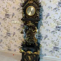 ساعت و آبنما