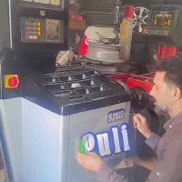 تعمیرات لاستیک درار و بالانس و گیربکس و جک دوستون|فروشگاه و مغازه|اهواز, زندوکیلی|دیوار
