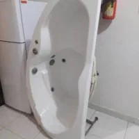 وان جکوزی یکنفره در حد نو