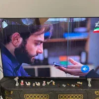 تلویزیون 65 اینچ پنل شکسته