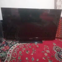 یک دستگاه ال‌سی‌دی ۴۳ سامسونگ اصل