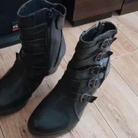 نیم چکمه سایز ۴۰