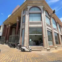 اجاره مغازه۱۲۵ متری میدان هفت حوض