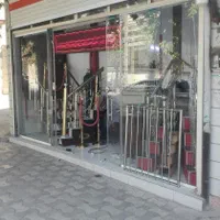 مغازه تجاری فروش و معاوضه با دهنه 5مترمربع|فروش مغازه و غرفه|بروجرد, |دیوار