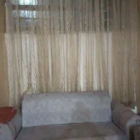 یک دست مبل ۵ نفره و یک جارو برقی