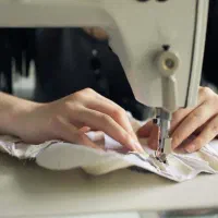 استخدام خیاط