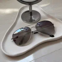 عینک آفتابی