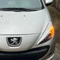 207مدل 1396کارکرد۱۸۰هزار