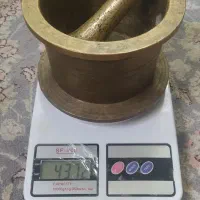 هاونگ قدیمی|کلکسیون اشیاء عتیقه|اصفهان, باغ فدک|دیوار