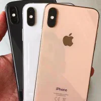 ایفون xs