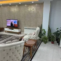 رهن و اجاره واحد ویلایی همکف فوق لوکس|اجارهٔ خانه و ویلا|صدرا-فارس, فاز ۲|دیوار