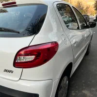 ۲۰۷دنده سقف فلز بیرنگ تک برگ سند|خودرو سواری و وانت|تهران, دریا|دیوار