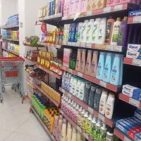 دنبال مغازه ام