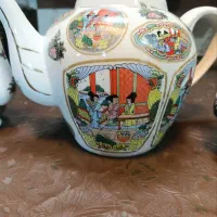 قوری چینی مرغی بزرگ|قوری، کتری، قهوهساز دستی|اصفهان, سرچشمه|دیوار