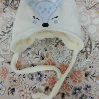 کلاه مخمل نوزادی، سیسمونی