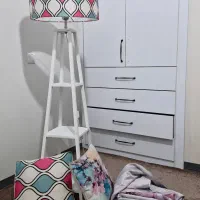 ست پرده و کوسن و آباژور با پایه|پرده، رانر، رومیزی|شاهین‌شهر, مخابرات (شهید بهشتی)|دیوار