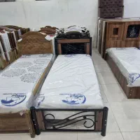 فرفوژه تخت قیمت مناسب با کف تختی محکم|تخت و سرویس خواب|کاشان, دشت لتحر|دیوار
