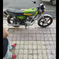 موتورآشیل۲۰۰