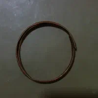 زنجیر و النگوی شکسته