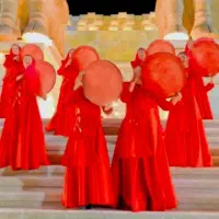 دفنواز و ساقدوش