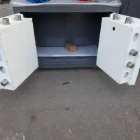 گاوصندوق زیر ویترین در منطقه در تمام سایز|ابزارآلات|لامرد, |دیوار