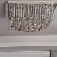 دو عدد لوستر، ال این دی، مربع، جنس صفحه استیل|لوستر و چراغ آویز|پردیس, فاز ۴|دیوار