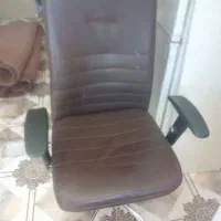 صندلی جک دار