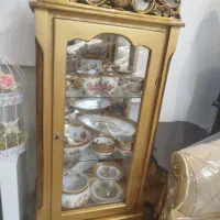 یک جفت ویترین طلایی|بوفه، ویترین، کنسول|اصفهان, عطار نیشابوری|دیوار