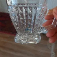 استکان و پارچ و شکلات خوری