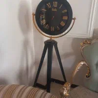 ساعت ایستاده