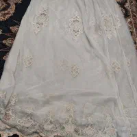 پرده بزرگ ۵ متری در حد نو و ۲۵ متر پارچه والان