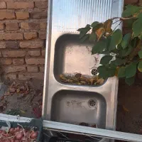 درب آهنی ،موکت کم استفاده شده و سینک ۱.۲۰|مصالح و تجهیزات ساختمان|اهر, |دیوار