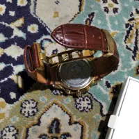دوعددساعت اصل و باطری