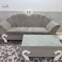 مبل و میز ناهارخوری
