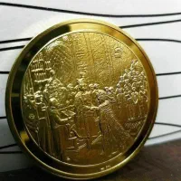 مدالیدن محشر روکش طلا یادبود تاجگذاری شاه و فرح|بدلیجات|کرمان, |دیوار