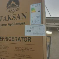 فروش یخچال فریزر۲۷ فوت تکسان سفیدرنگ