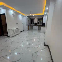 آپارتمان ۶۹متری پونک/کم سن/بازسازی شده/۲طرف نورگیر
